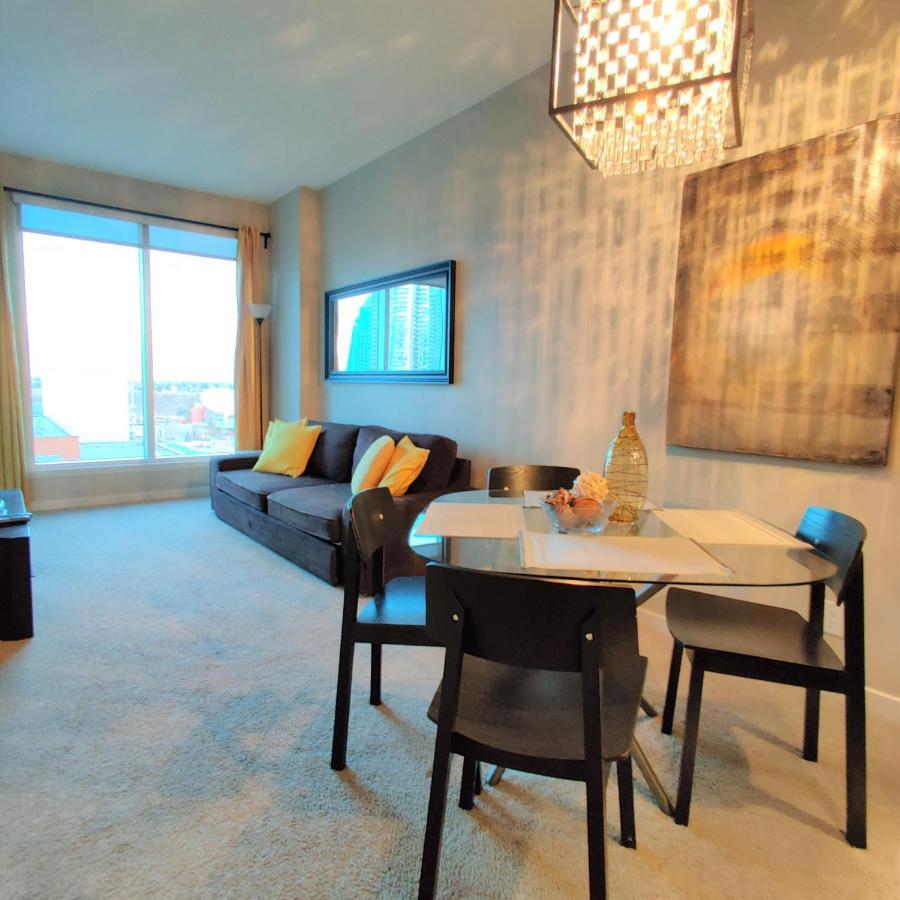 Monki Di Executive Suites - Alura YYC Kültér fotó