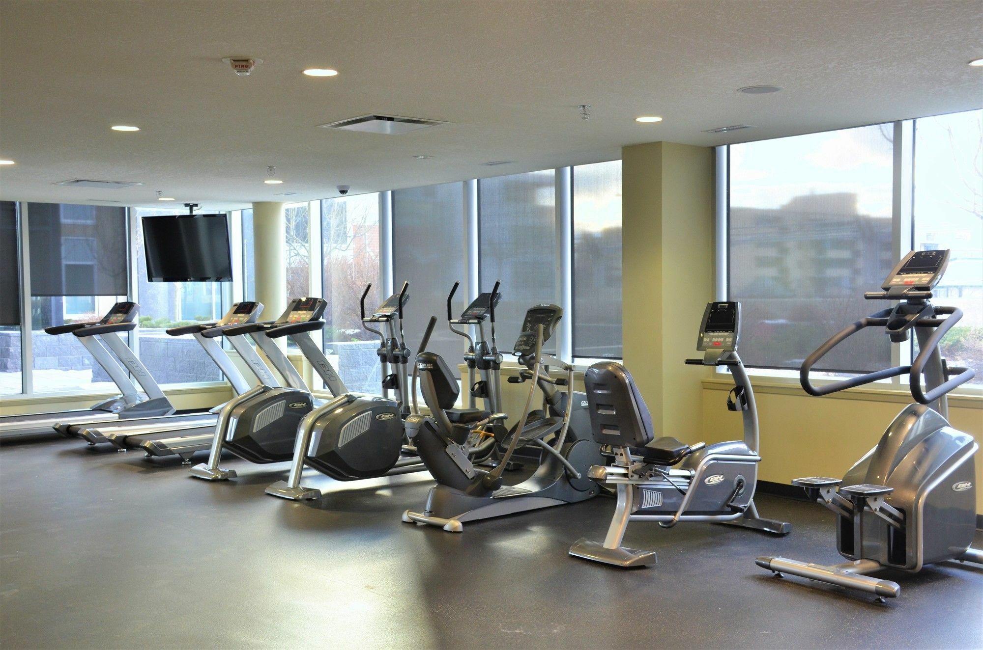Monki Di Executive Suites - Alura YYC Kültér fotó